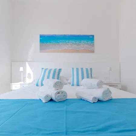 Апартаменты Apulia Deluxe *